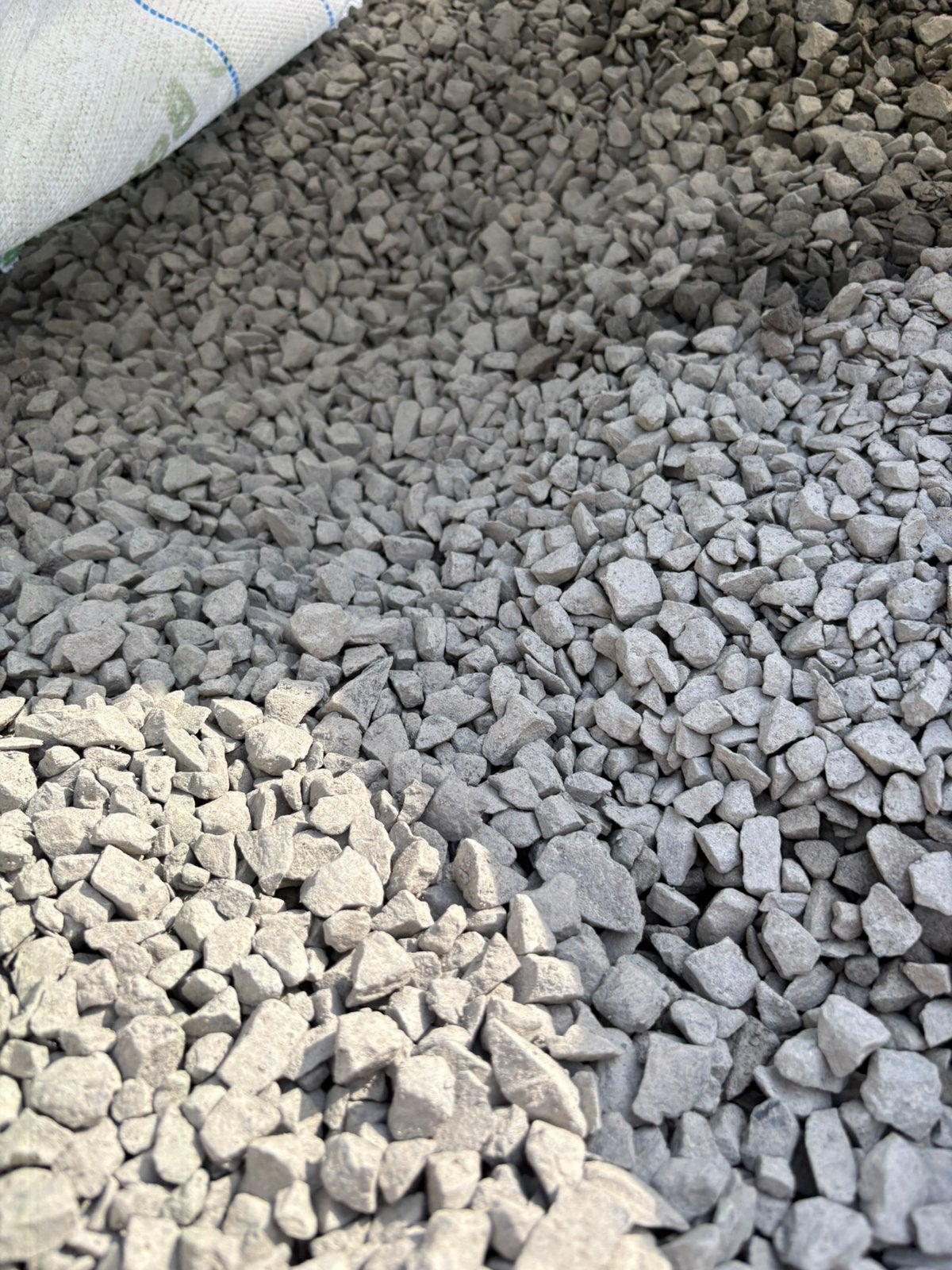 Basalt split 8/16, Tuin en Terras, Ophalen, Antraciet, Zo goed als nieuw, Split