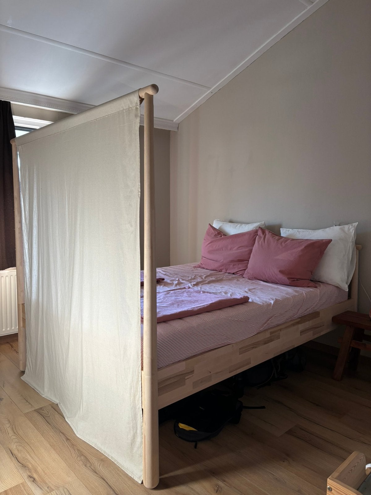 Ikea bed + matras 160x200, Ophalen, Zo goed als nieuw, Tweepersoons