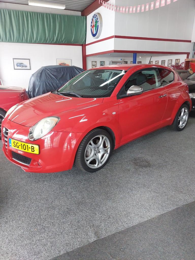 3 x Alfa Romeo 2 Mito 1.4 T jet 155pk 6 bak + 147 1.6 120, Ophalen, Benzine