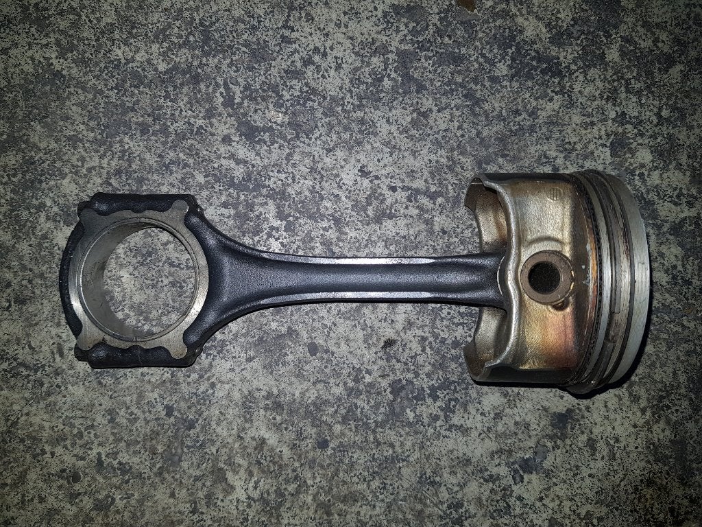Zuiger Mercedes-Benz A 1.5 A-150 2007, Ophalen of Verzenden