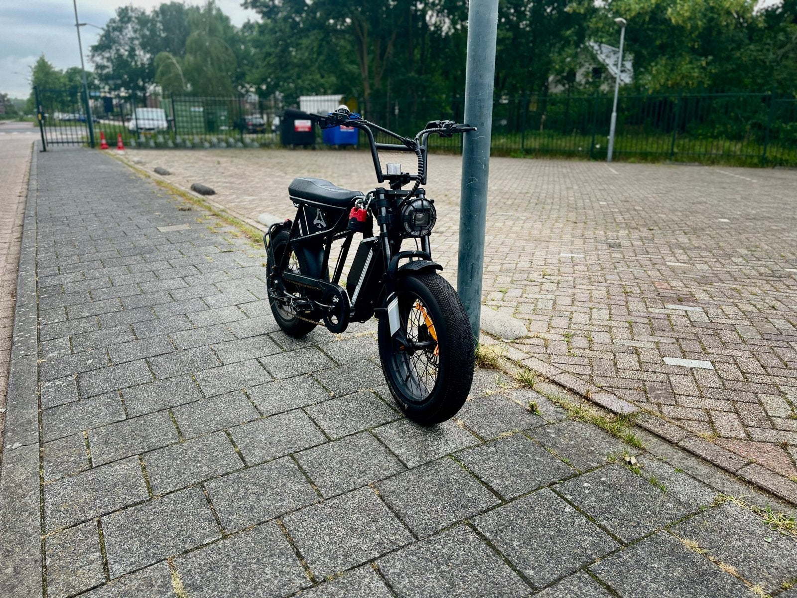 Elektrische fiets met volle gashendel - Krachtig en Snel, Overige merken, Ophalen of Verzenden, Zo goed als nieuw, 51 tot 55 cm