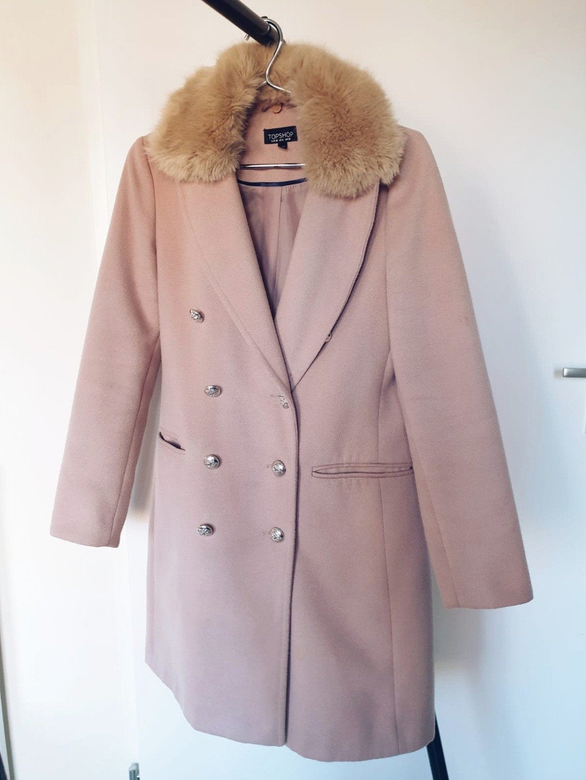 Topshop nette jas faux fur maat 38 M, Kleding | Dames, Jassen | Winter, Maat 38/40 (M), Beige, Topshop, Ophalen of Verzenden
