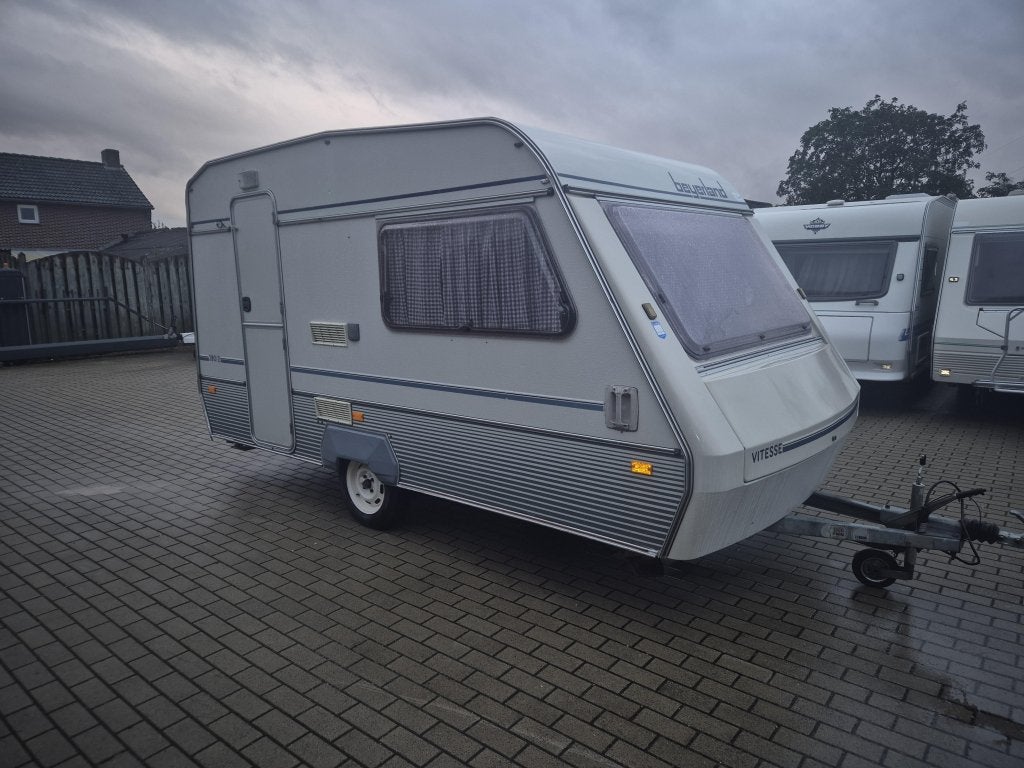 Beyerland Vitesse 380/2 + Panorama Luifel + Cassette toilet, Koelkast, Overige typen, Rondzit, Tot en met 2