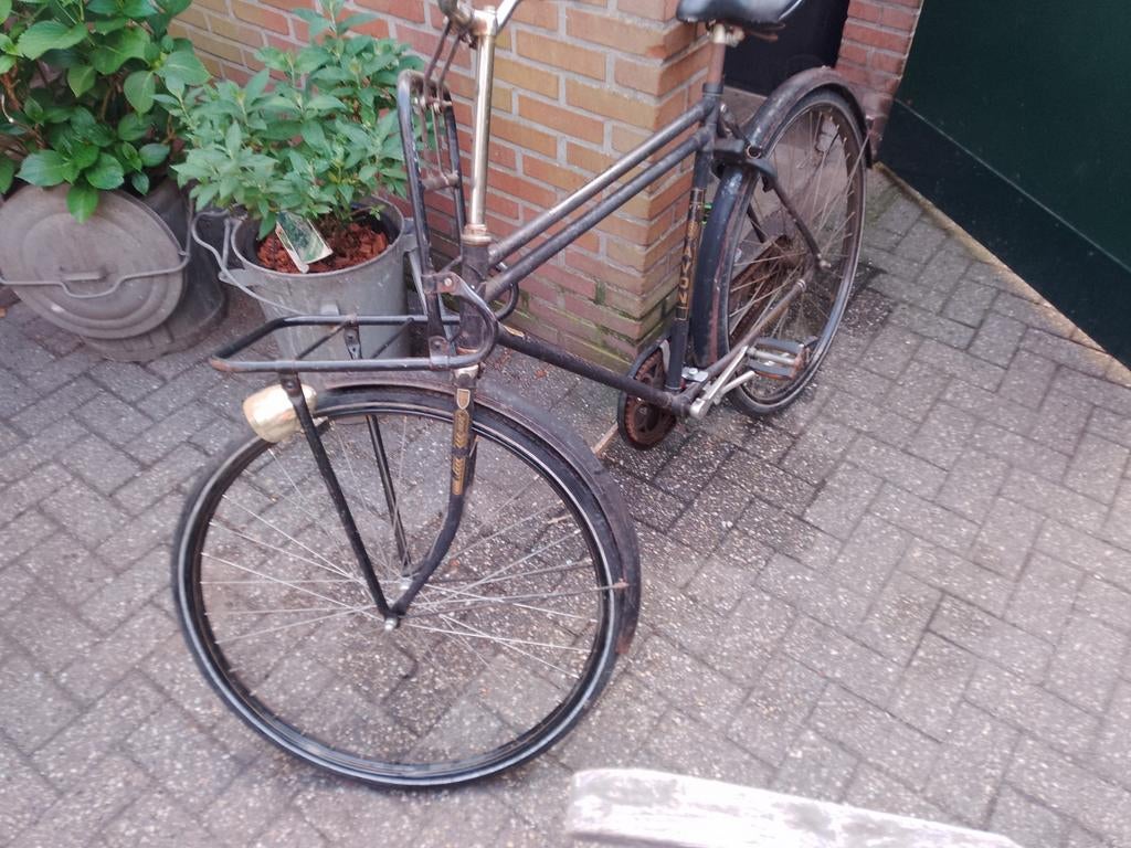 Antieke fiets, Ophalen of Verzenden