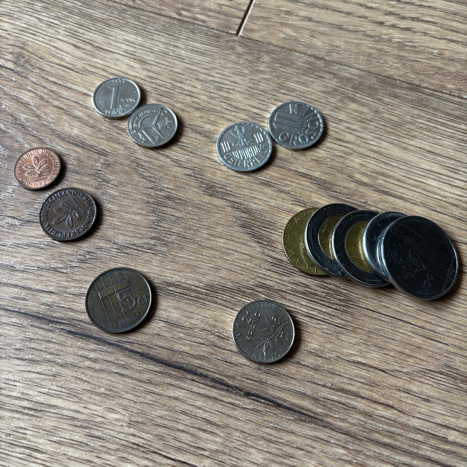 Diverse munten uit verschillende landen, Ophalen of Verzenden, Italië, Setje