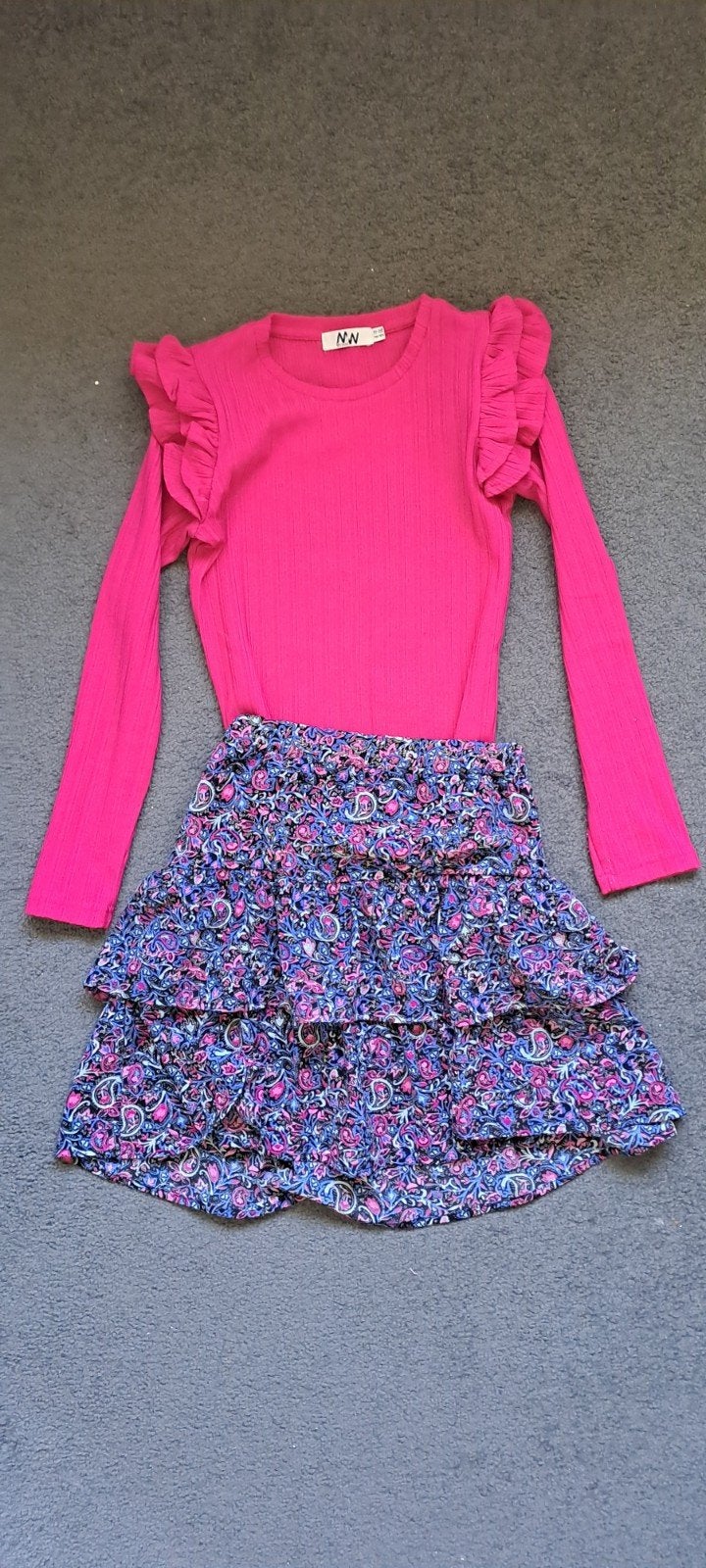 Longsleeve 146-152 en  rokje maat 158-164, Kinderen en Baby's, Ophalen of Verzenden, Zo goed als nieuw, Meisje, Jurk of Rok