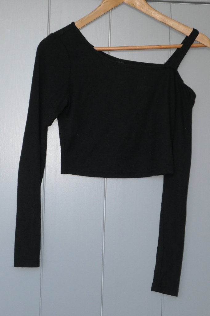 Top zwart lange mouw blote schouder | XS | Shein, Kleding | Dames, Tops, Zwart, Ophalen of Verzenden, Zo goed als nieuw, Lange mouw