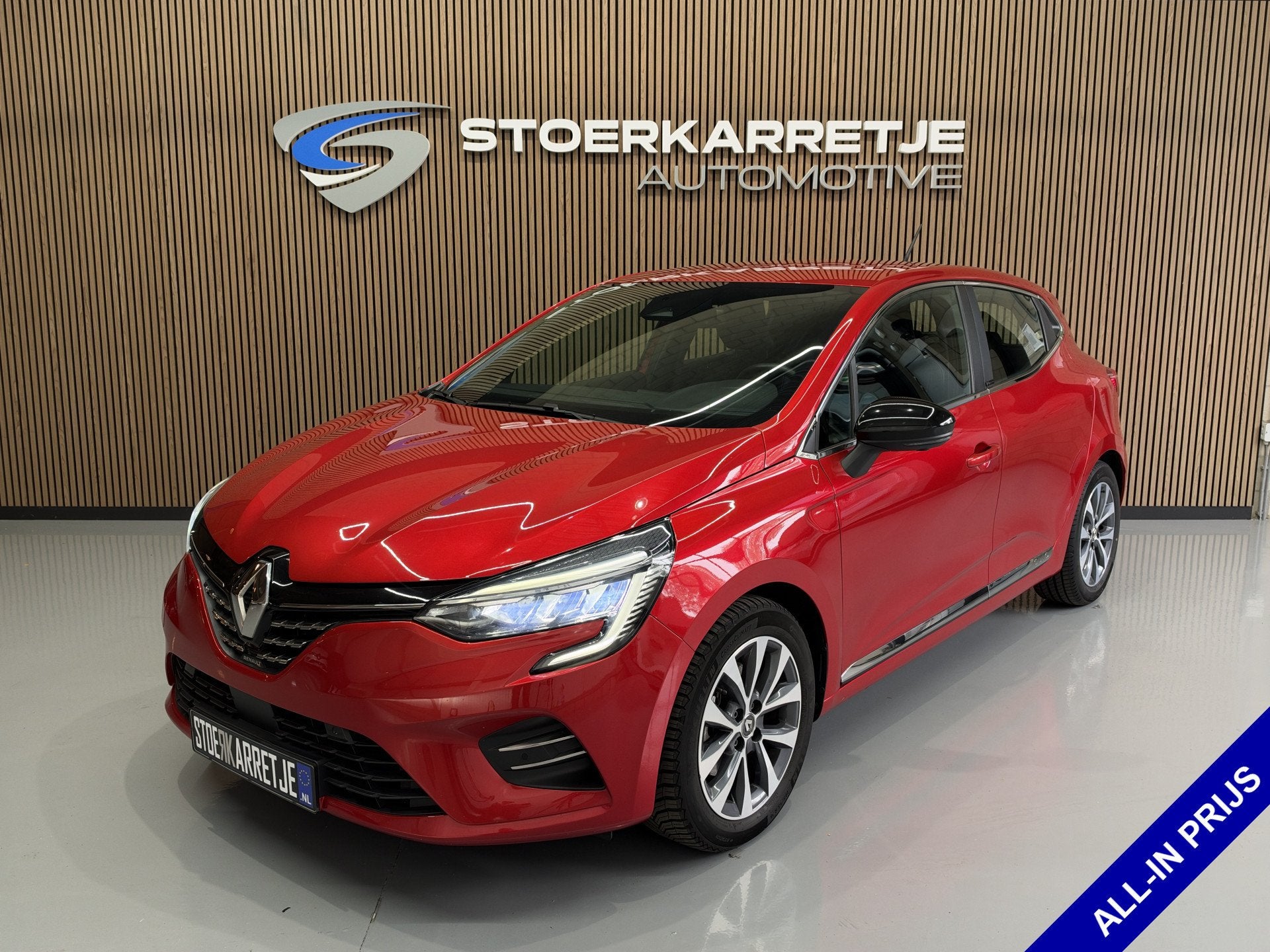Renault Clio 1.6 E-Tech Hybrid 140 Intens, Navi | PDC V+A |, Stof, Gebruikt, Zwart, 4 cilinders