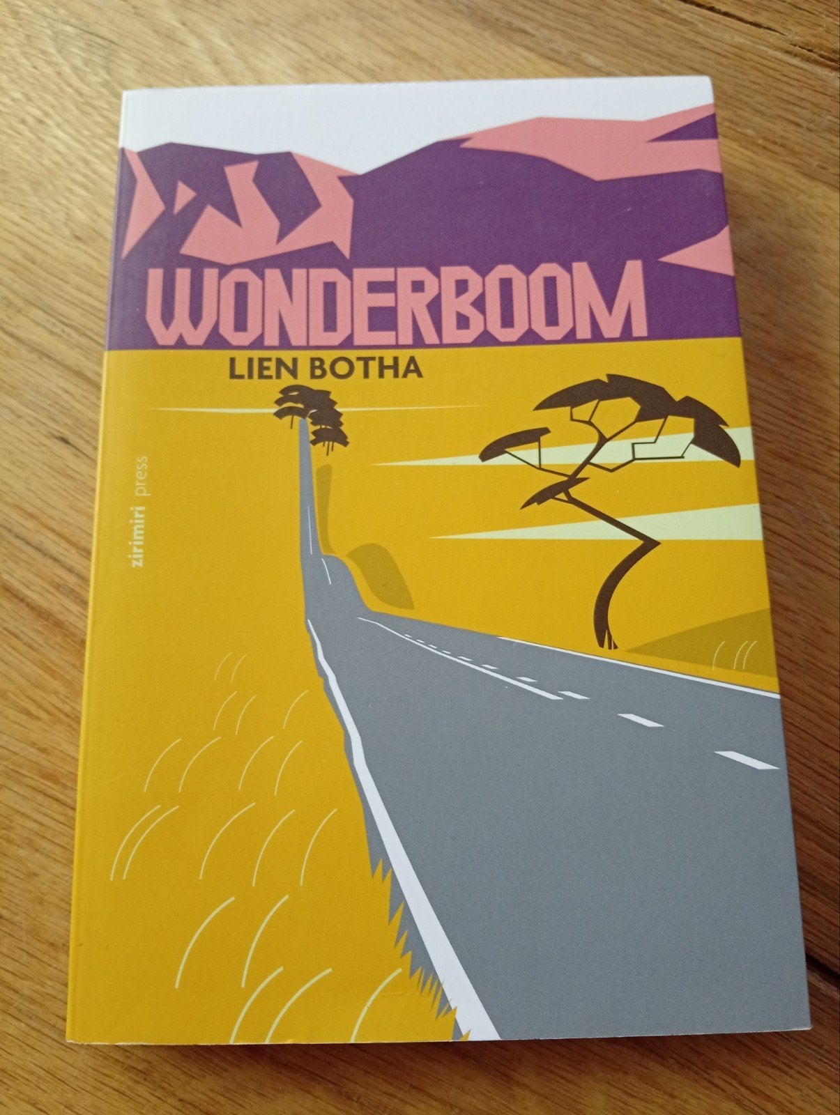 Wonderboom - Lien Botha (Zirimiri Press), Wereld overig, Lien Botha, Ophalen of Verzenden, Zo goed als nieuw