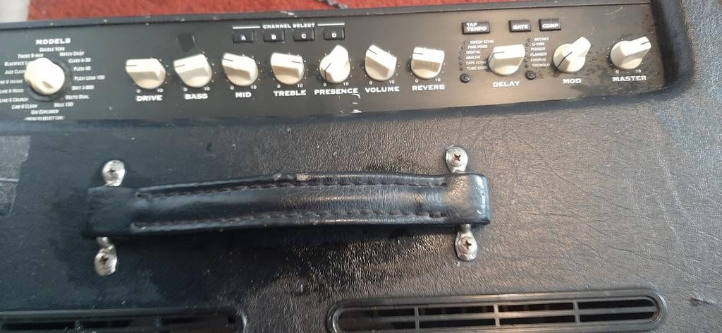 Line 6 Flextone III Gitaarversterker, Muziek en Instrumenten, Ophalen of Verzenden, Gebruikt, Gitaar, 100 watt of meer