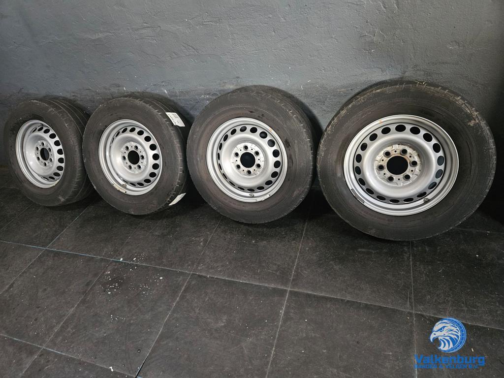 5-6mm! Originele Mercedes Sprinter B907 B910 16 inch stalen, -, Banden en Velgen, Ophalen of Verzenden, 235 mm