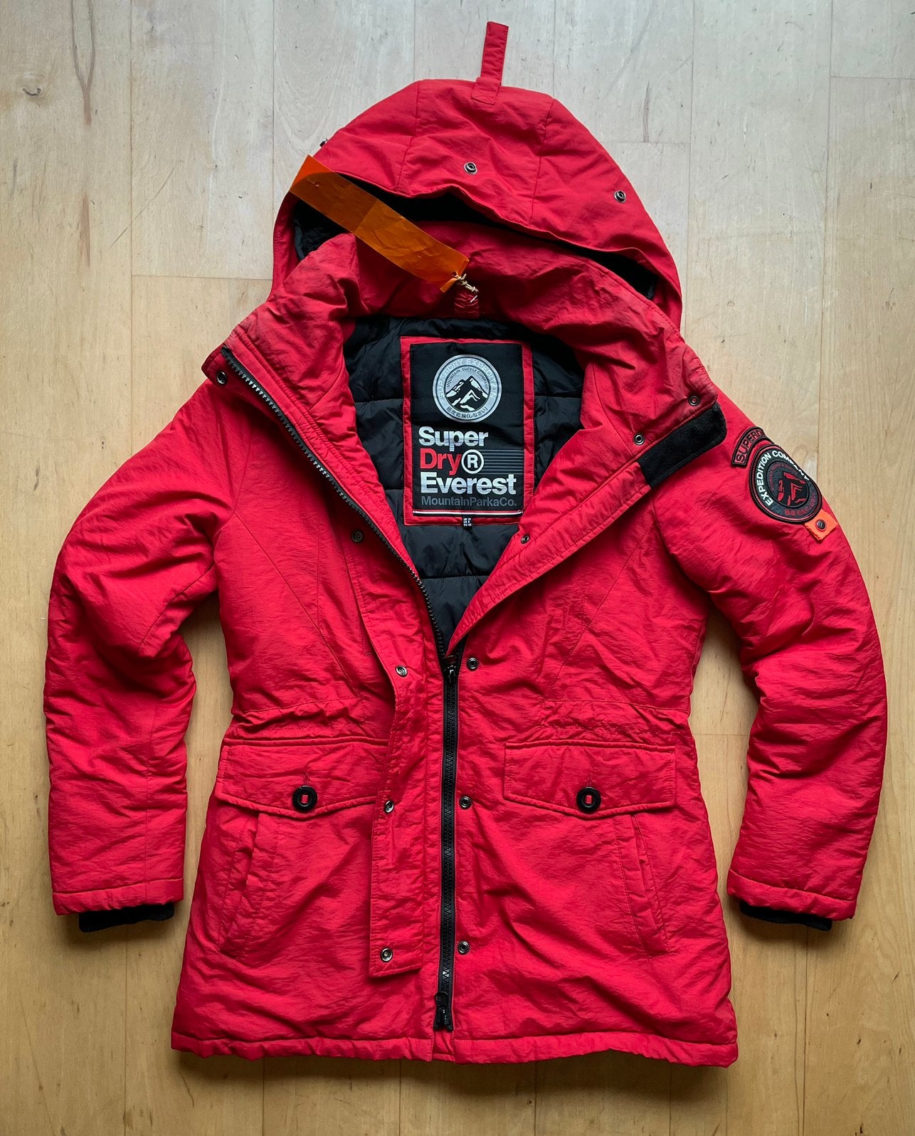 Superdry super dry everest warme ( ski ) jas rood L, Ophalen of Verzenden, Zo goed als nieuw