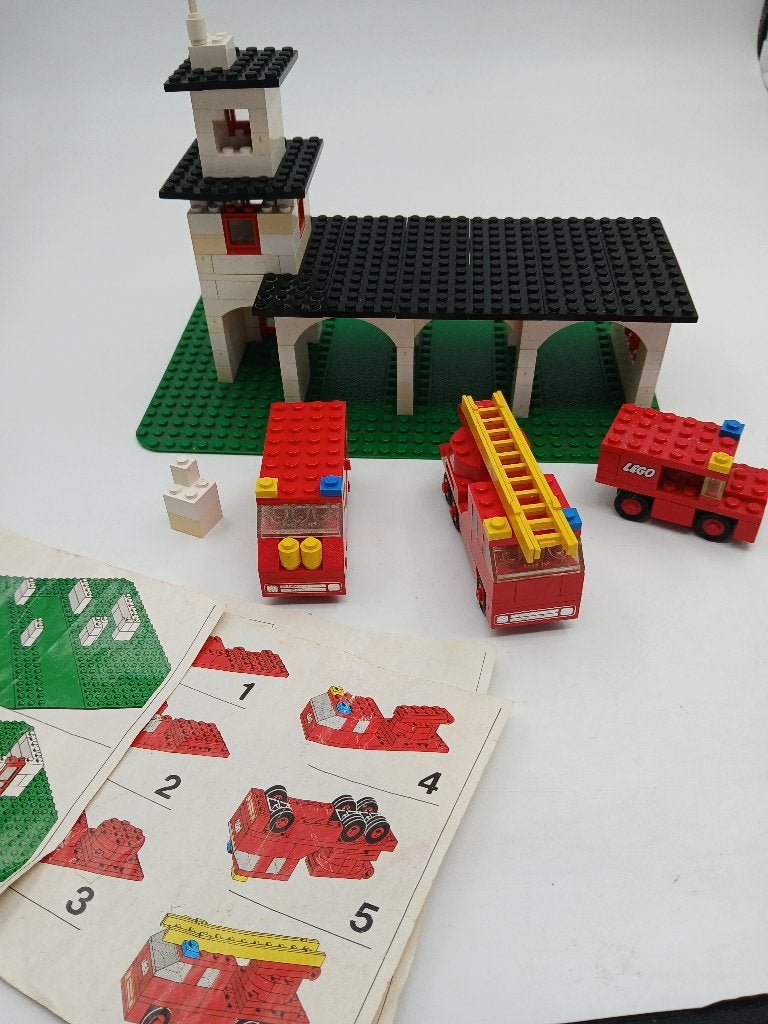 LEGO set 357 Fire Station, Gebruikt, Overige thema's, Lego, Inclusief instructies