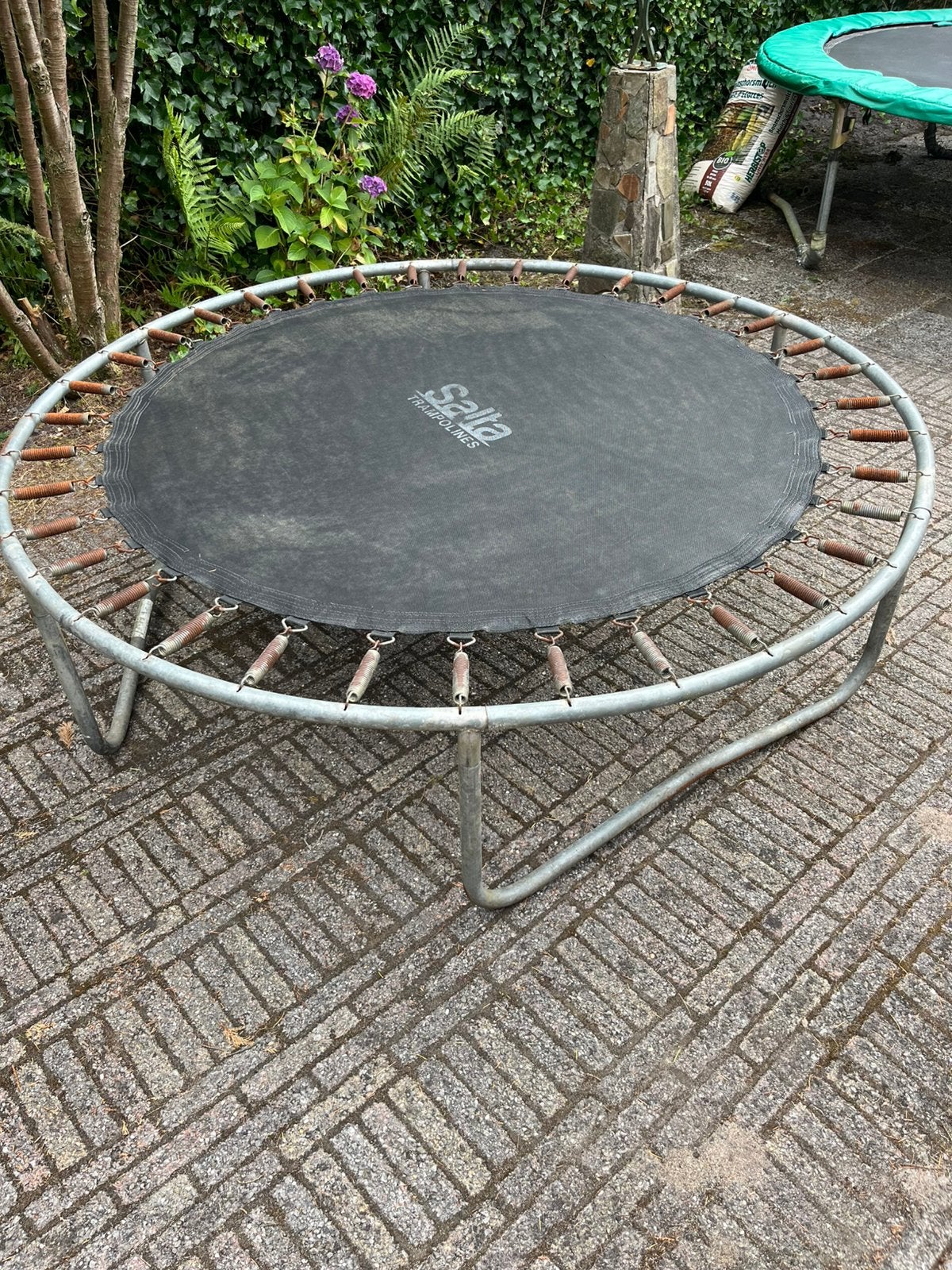 Gratis Trampoline, Ophalen, Zo goed als nieuw