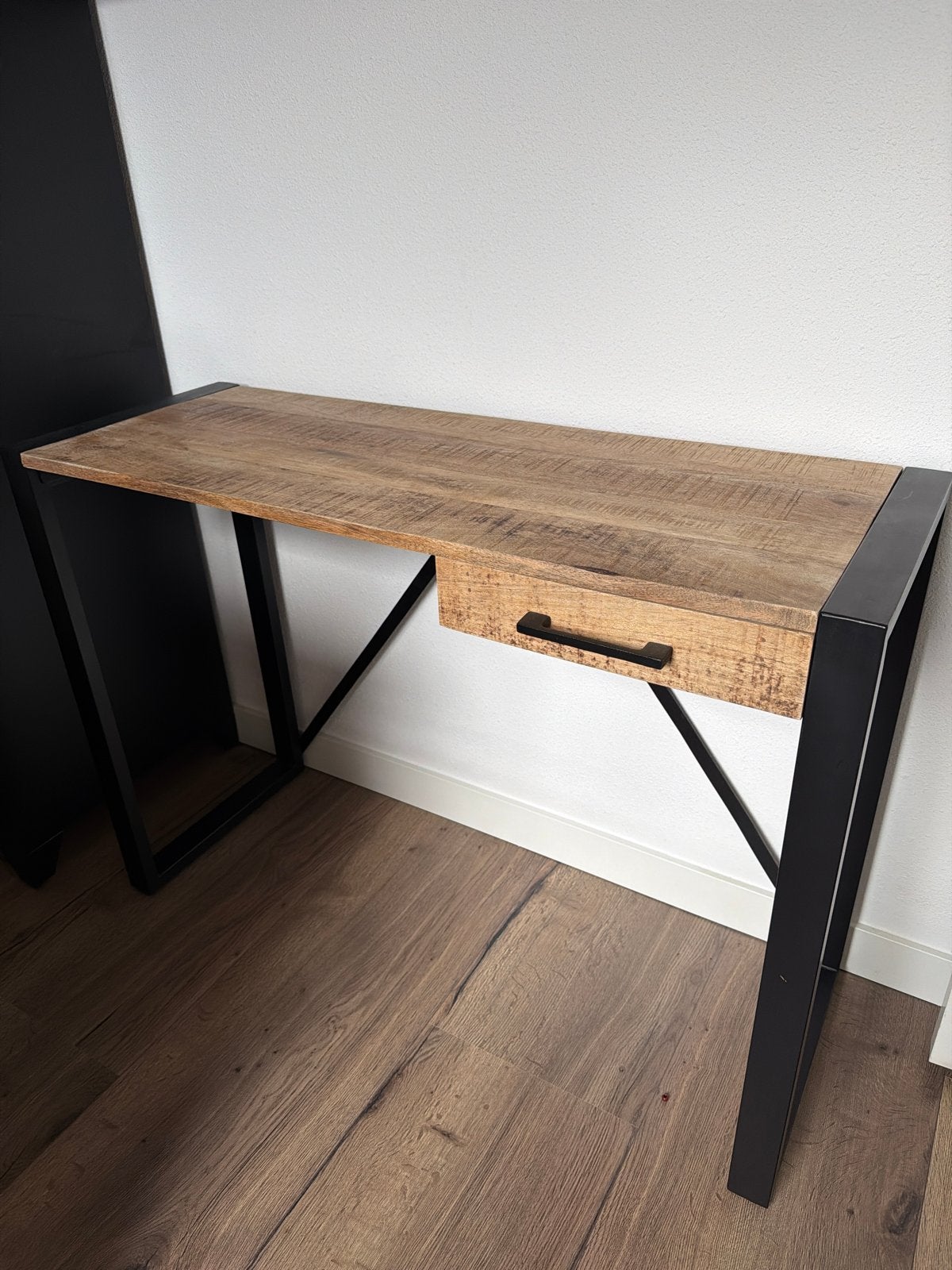 Industrieel bureau met lade - Hout en Metaal, en Bureaustoel, Huis en Inrichting, Ophalen, Gebruikt, Bruin, Industrieel