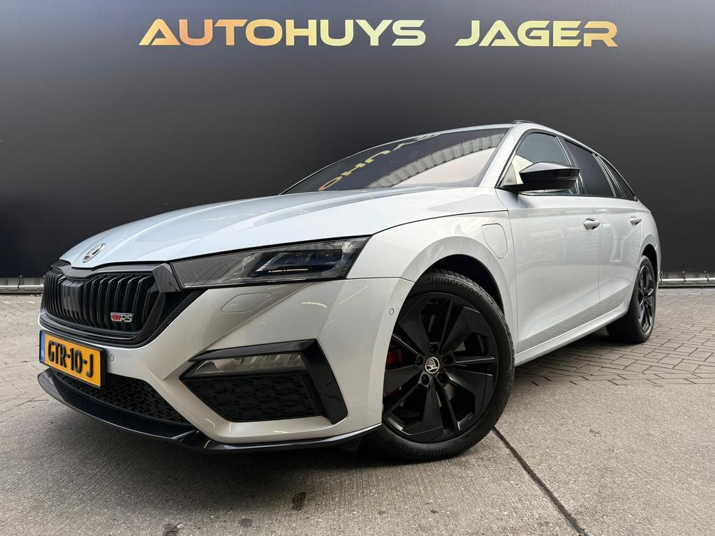 Skoda Octavia Combi 1.4 TSI RS iV PHEV |Pano|Carplay|H&U|Can, Auto's, Skoda, Stof, Gebruikt, Euro 6, 4 cilinders