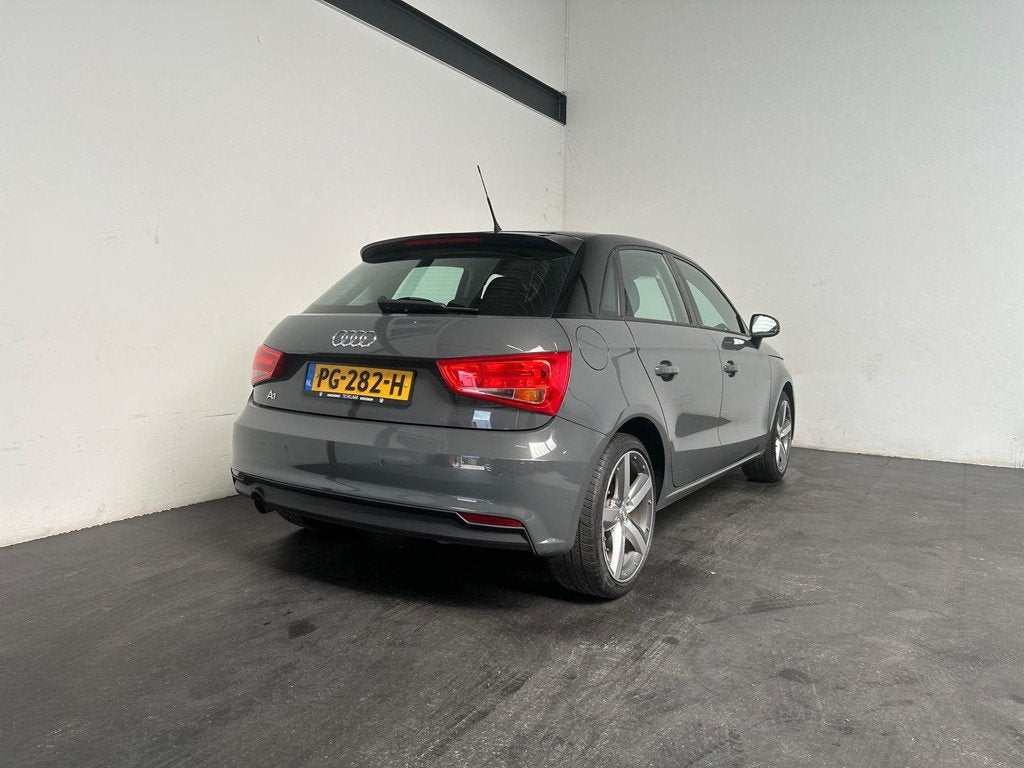 Audi A1 Sportback 1.0 TFSI Sport Pro Line S-Line Nardo!, Voorwielaandrijving, Euro 6, 4 stoelen, Start-stop-systeem