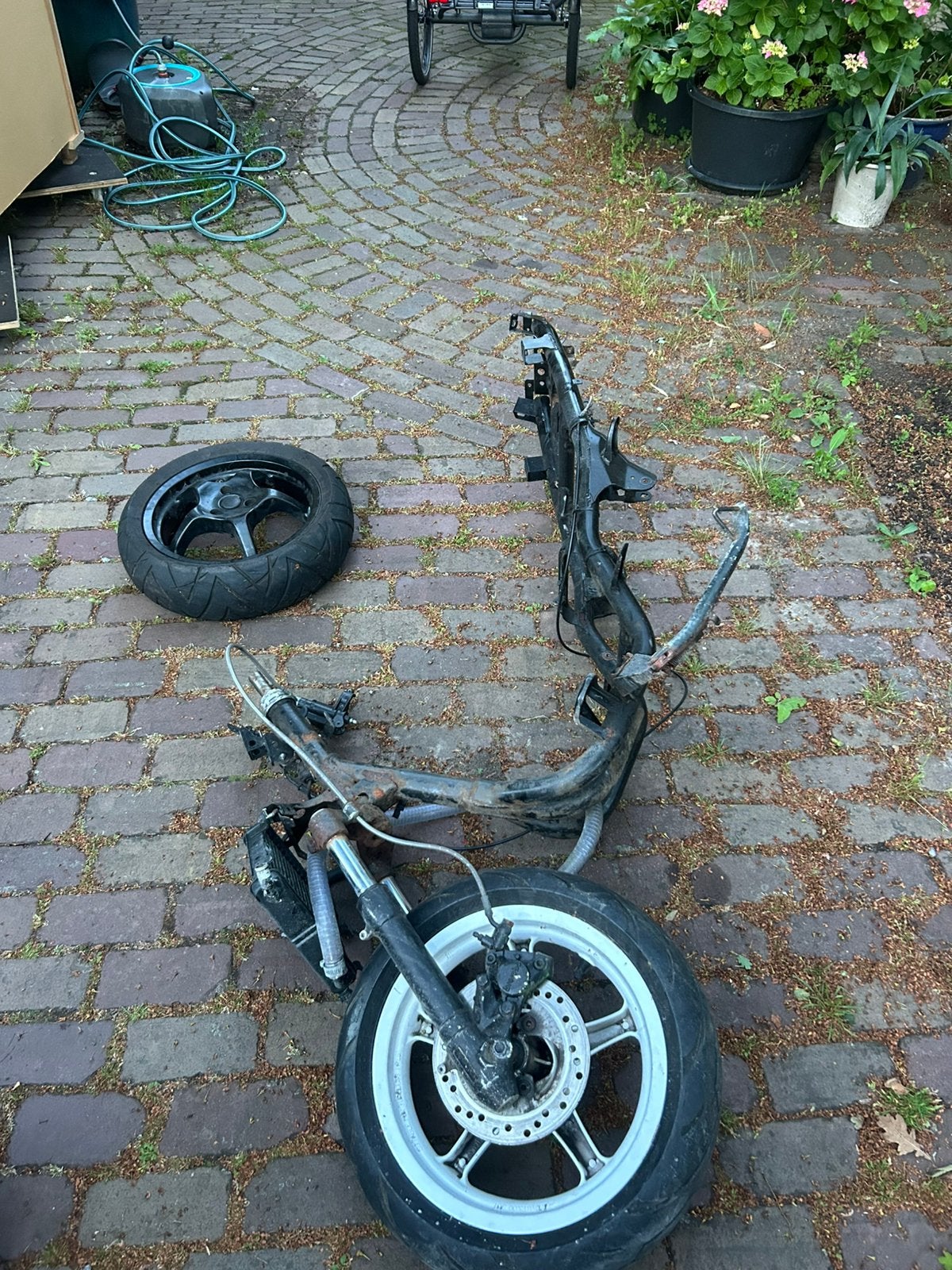 Aerox frame zonder kenteken, Fietsen en Brommers, Brommeronderdelen | Scooters, Ophalen of Verzenden, Zo goed als nieuw, Frame