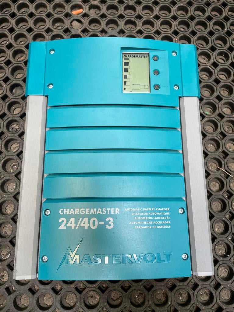 Mastervolt ChargeMaster 24/40-3 Acculader werking onbekend, Ophalen of Verzenden, Gebruikt, Motor en Techniek