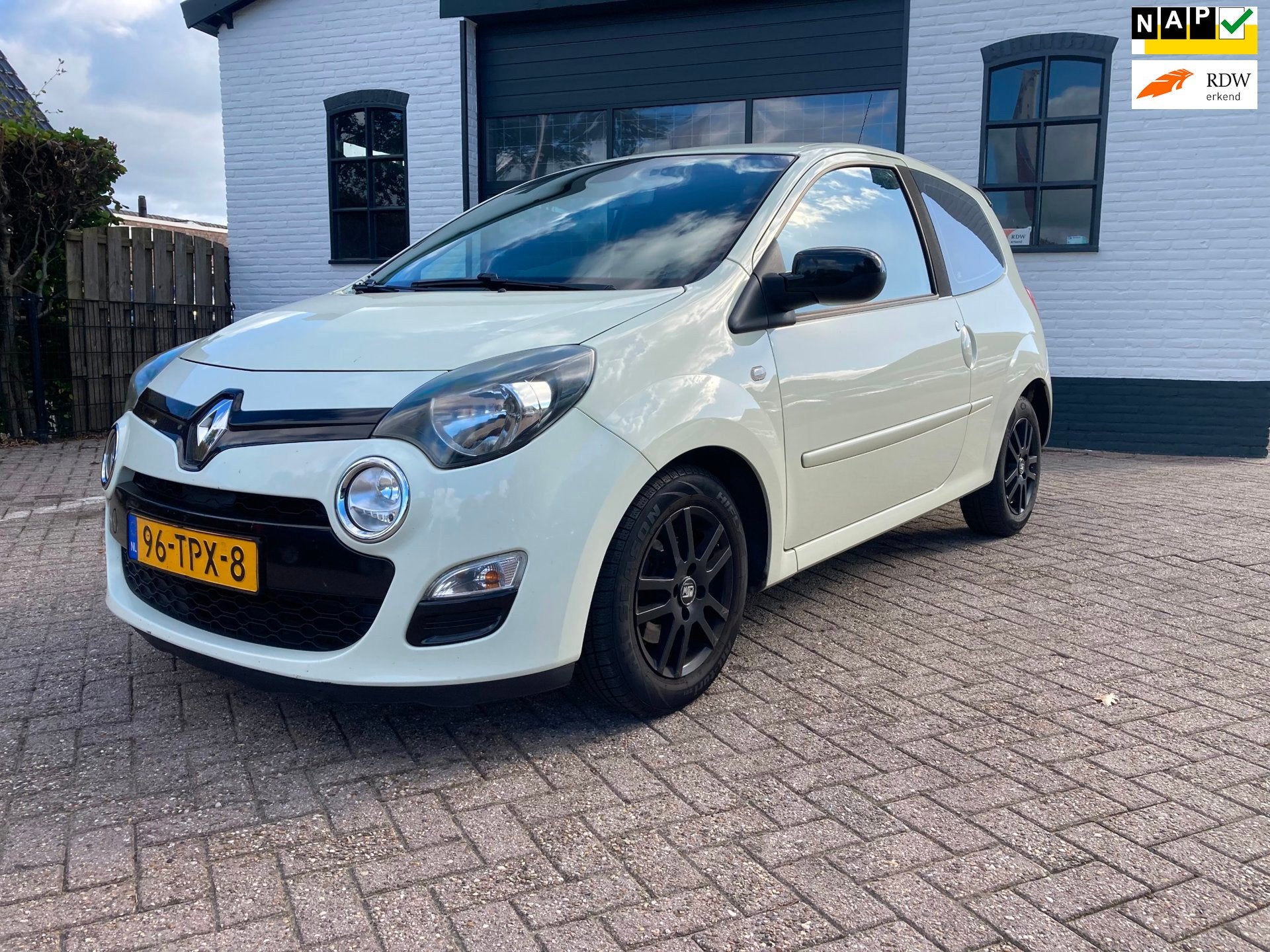 Renault Twingo 1.2 16V Dynamique Bj 2012, Cruise, Clima inru, Auto's, Voorwielaandrijving, Twingo, Gebruikt, 4 cilinders