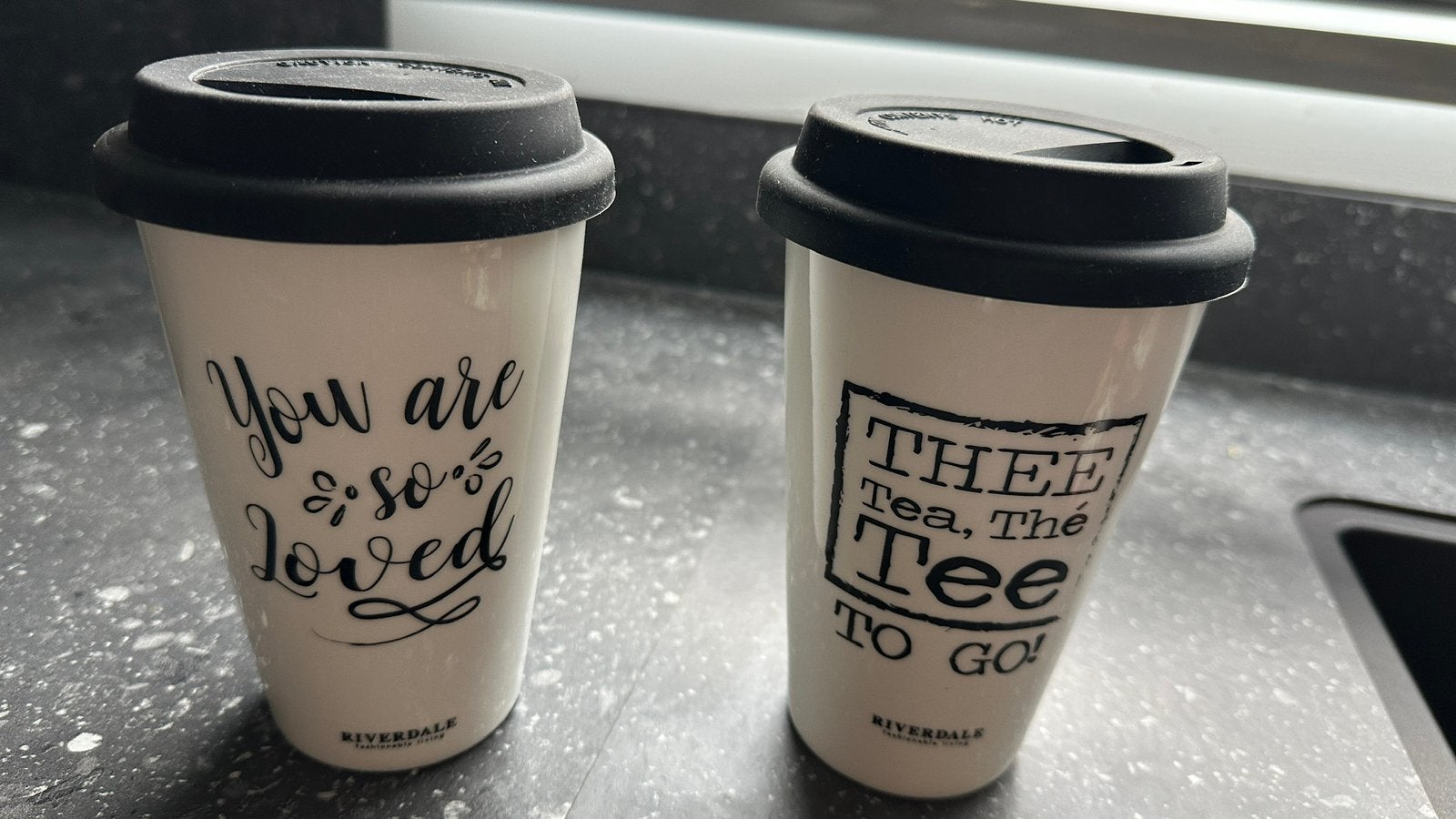 2 Riverdale  theebekers to go met deksel, Ophalen, Nieuw, Met deksel