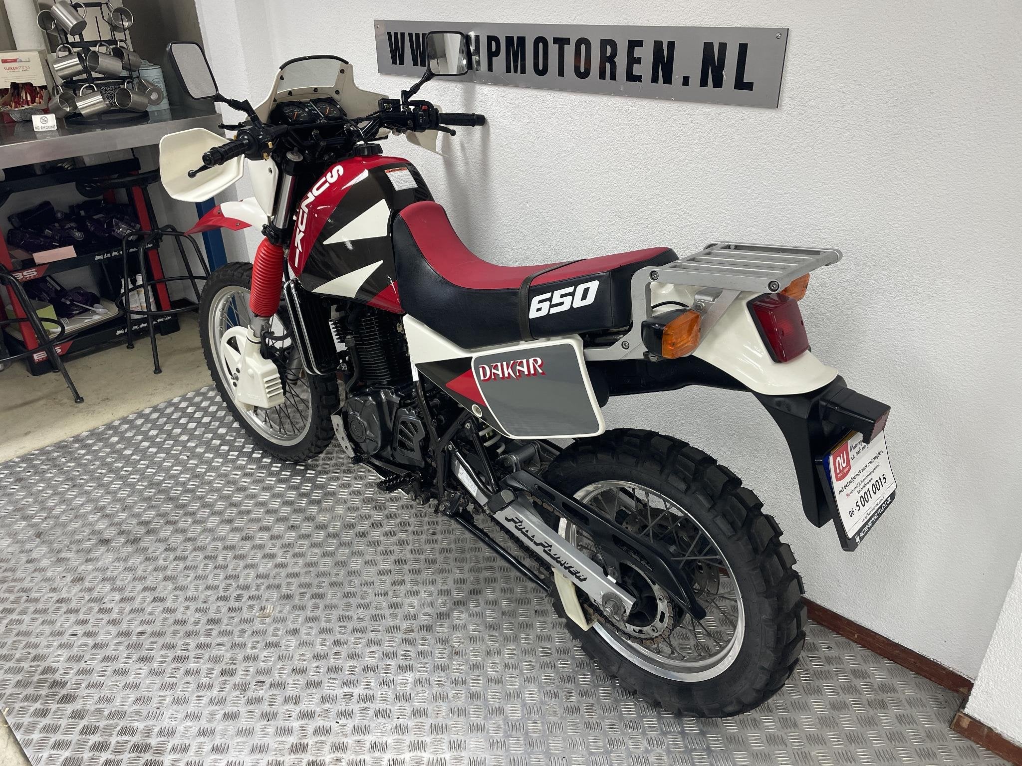 Suzuki DR 650 R S RS DAKAR LIMITED EDITION BOVAGGARANTIE, Bedrijf, 641 cc, Toermotor, Lange Dreef 12
4131 NH  Vianen, NL