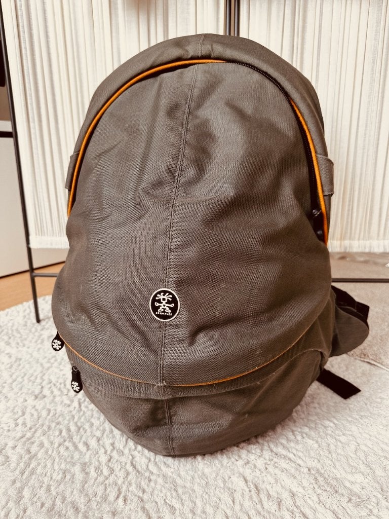 Crumpler Opulent Rooster camerarugzak | Gravel Grey/Orange, Gebruikt, Rugtas, Voorvak, Ophalen of Verzenden