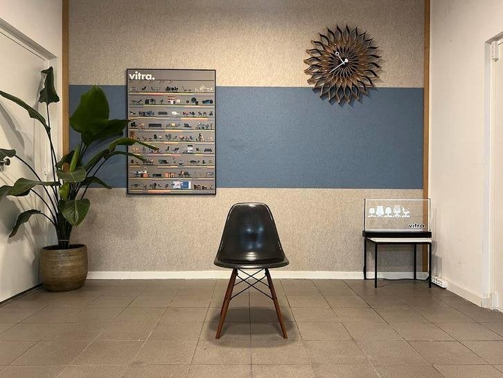 Herman Miller | Eames | DSW | Zwart met vilt zitting | 6x, Hout, Gebruikt, Herman Miller, Zwart