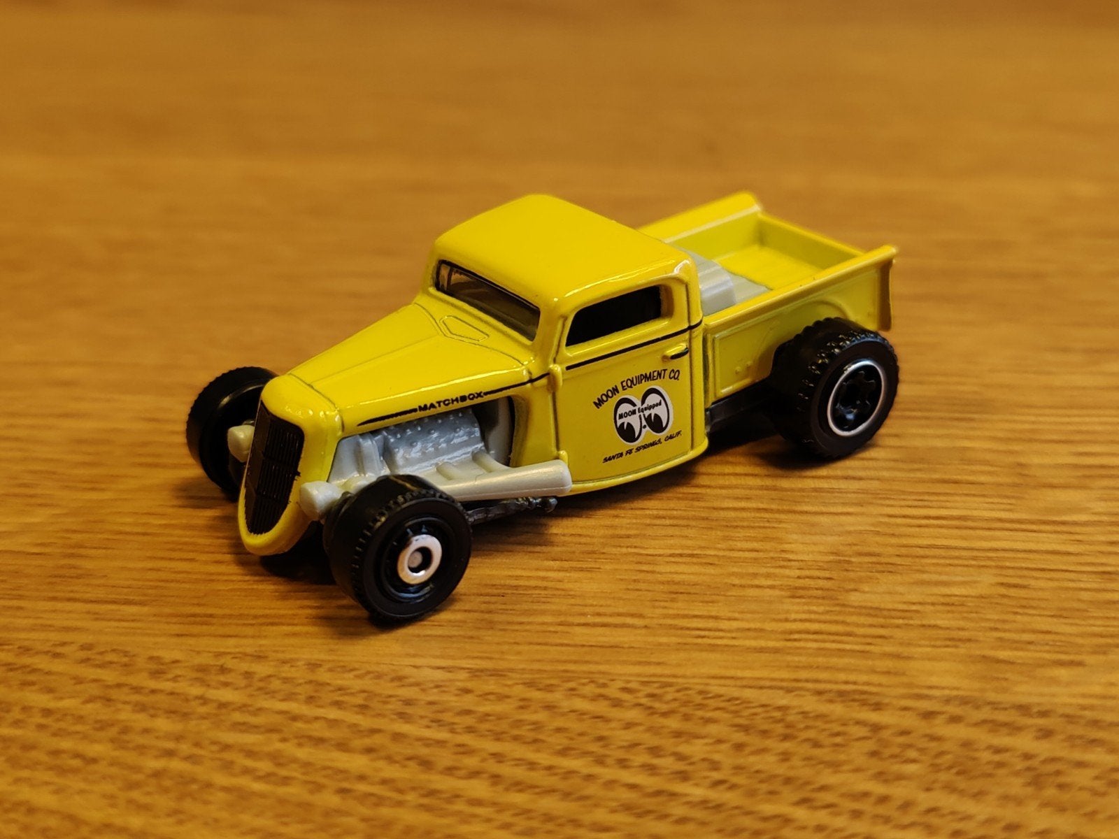 Matchbox 1935 Ford GEEL, Ophalen of Verzenden, Zo goed als nieuw, Auto