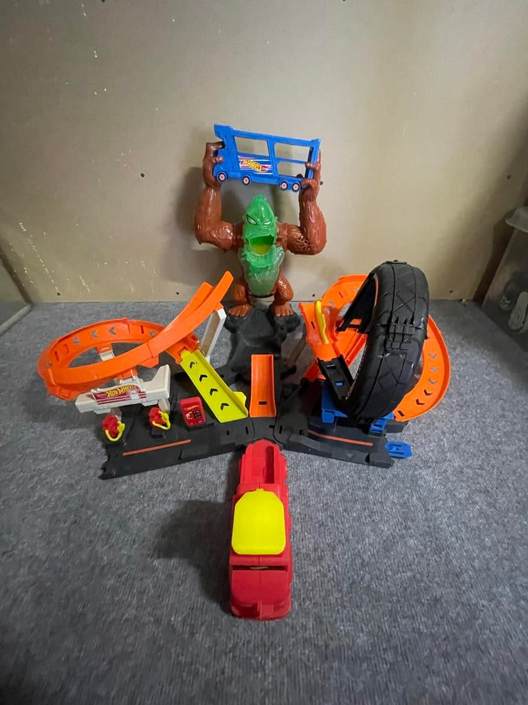 Hot Wheels Track: Aap Reddingsmissie met Geluid & Licht, Kinderen en Baby's, Speelgoed | Racebanen, Racebaan, Nieuw, Ophalen of Verzenden