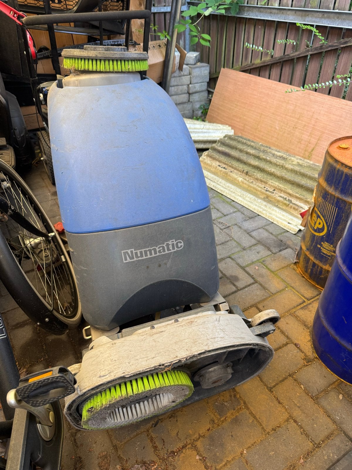 Numatic TTB4552/100 Schrob-/Zuigmachine, Ophalen of Verzenden, Overige typen