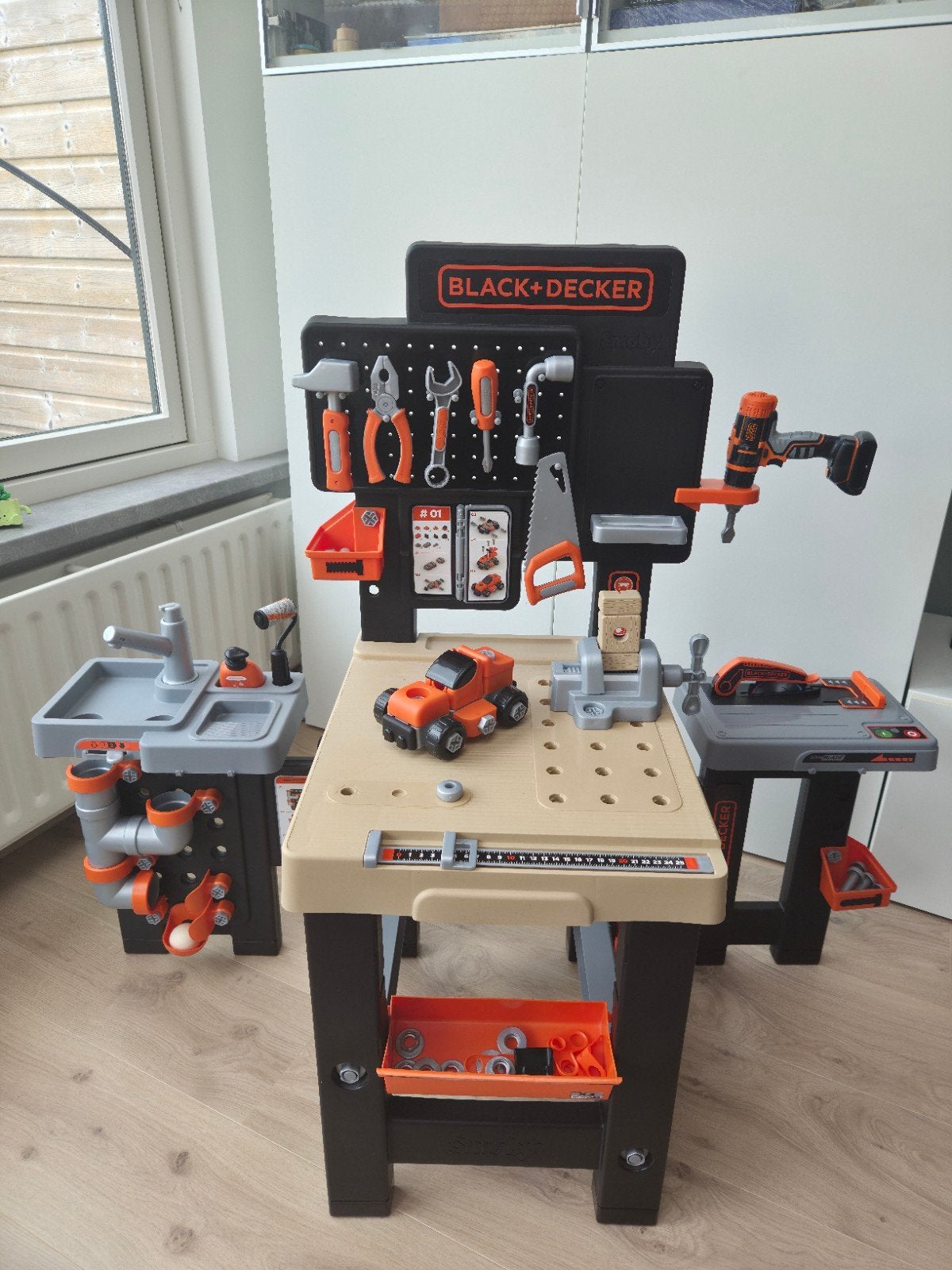 Smoby Black+Decker Werkbank, Ophalen, Zo goed als nieuw, Knutselen