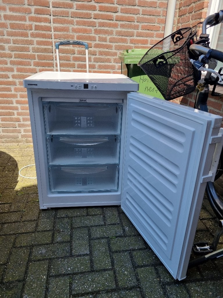 Te Koop, Ophalen, Zo goed als nieuw