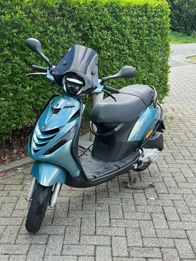 Piaggio Zip Scooter - Goed Onderhouden, Ophalen of Verzenden, Gebruikt, Benzine, Piaggio