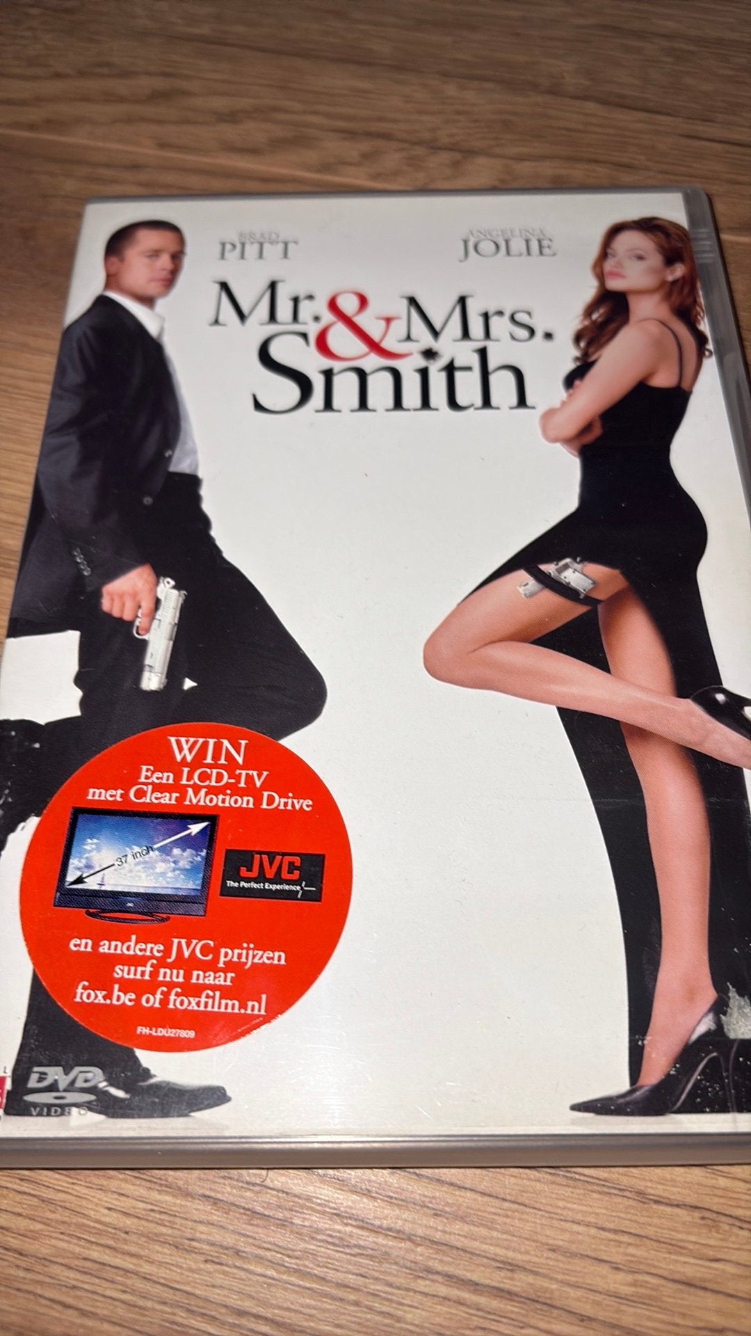 Mister and Misses Smith / Mr. & Mrs. Smith met Brad Pitt., Ophalen of Verzenden, Zo goed als nieuw