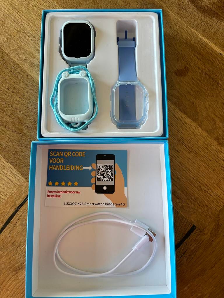 NIEUW-Luxxoz Kids Smartwatch 4G - Blauw, Ophalen of Verzenden, Nieuw, Blauw