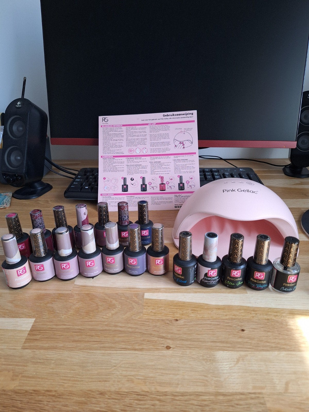 Pink Gellac gellak starterspakket met 15 kleuren en lamp, Ophalen, Zo goed als nieuw, Overige typen