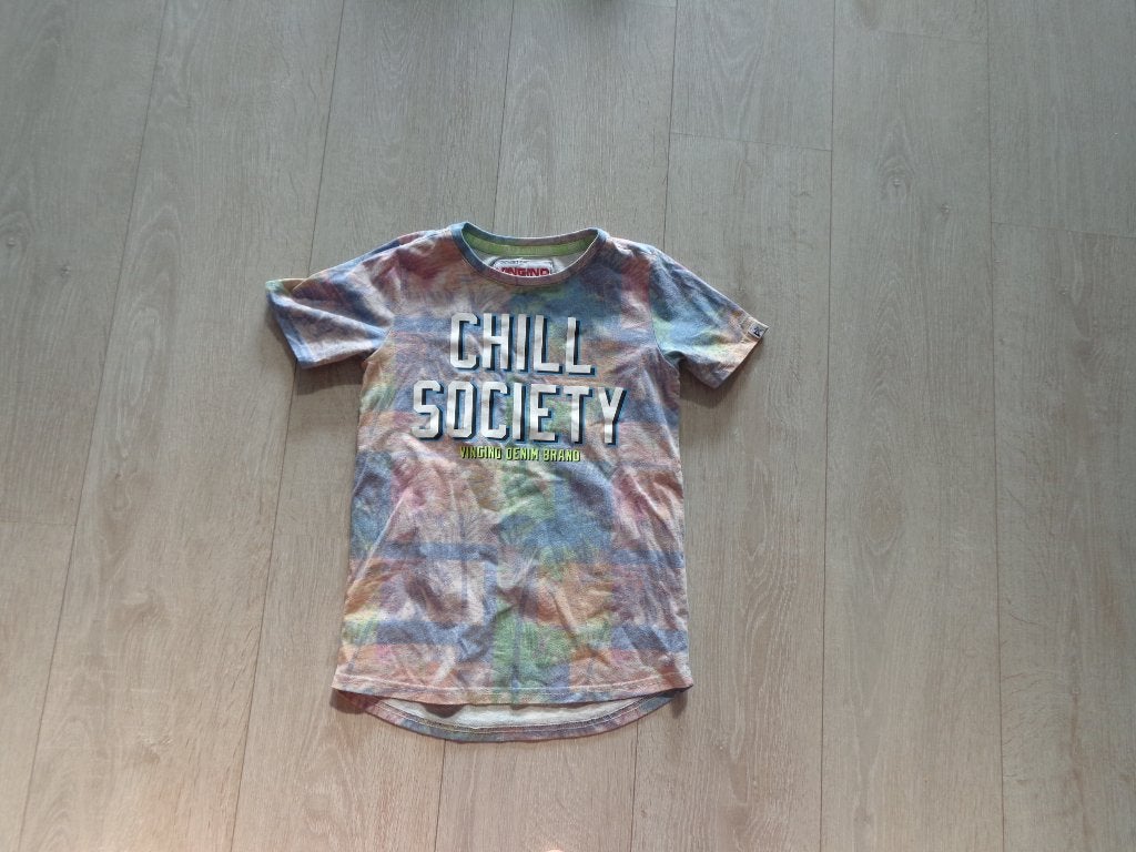 gaaf jongenst-shirt van Vingino, maat 8/128, Kinderen en Baby's, Kinderkleding | Maat 128, Ophalen of Verzenden, Zo goed als nieuw