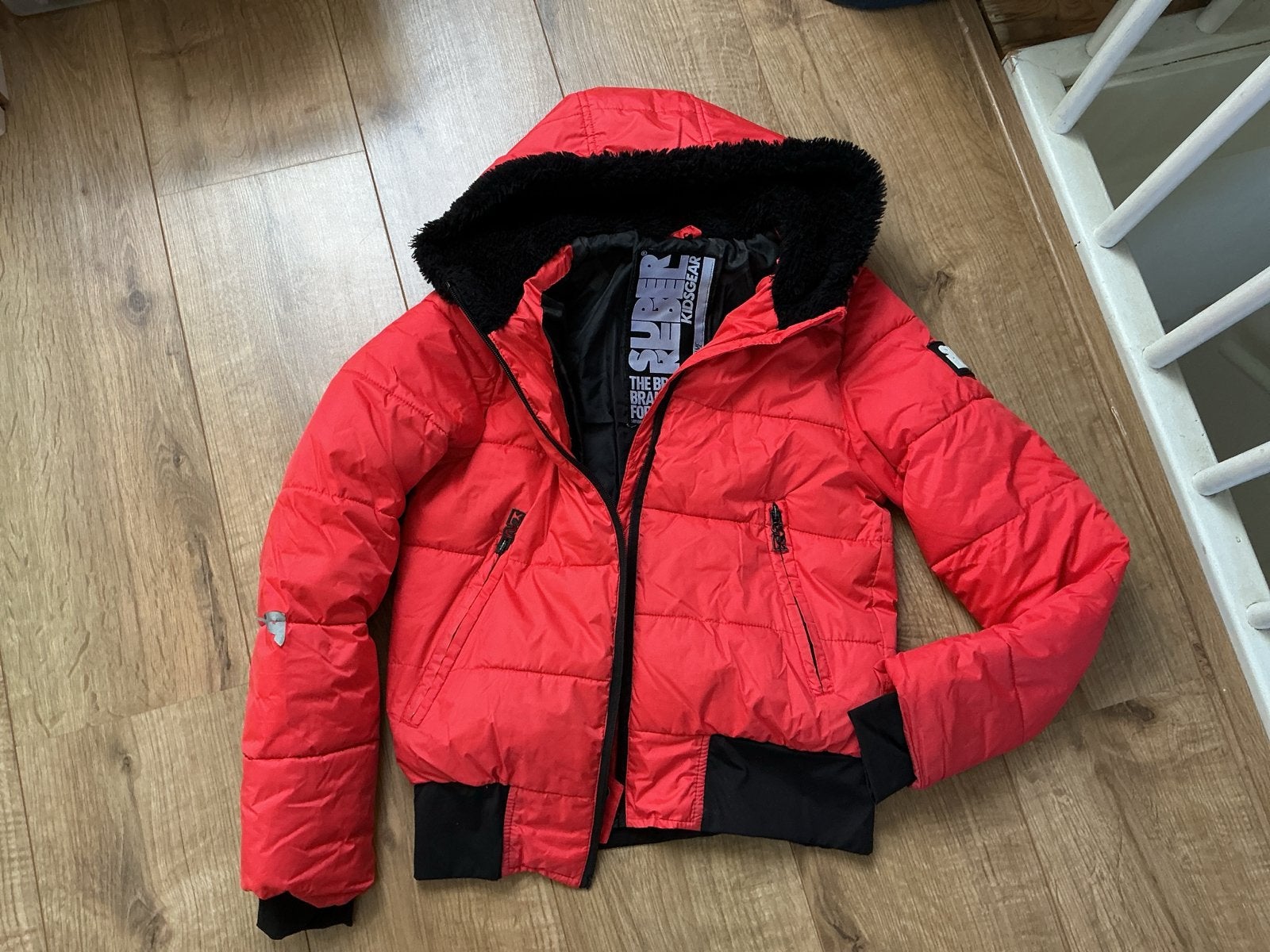 Super Rebel ski jas rood maat 152, Ophalen of Verzenden, Zo goed als nieuw, Jongen of Meisje, Jas