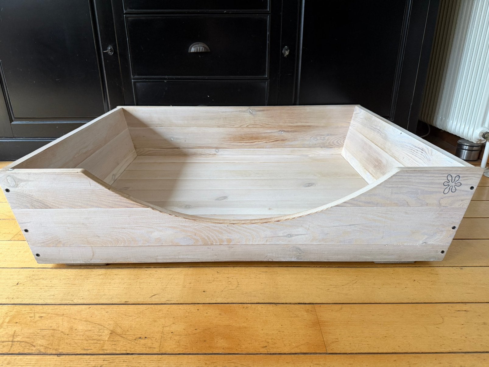 Mooie grote houten hondenmand, Ophalen