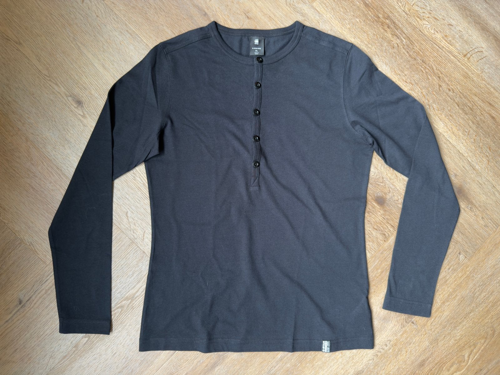 Gstar longsleeve henley - kleur zwart, Zwart, Maat 46/48 (XL) of groter, Ophalen of Verzenden, Zo goed als nieuw