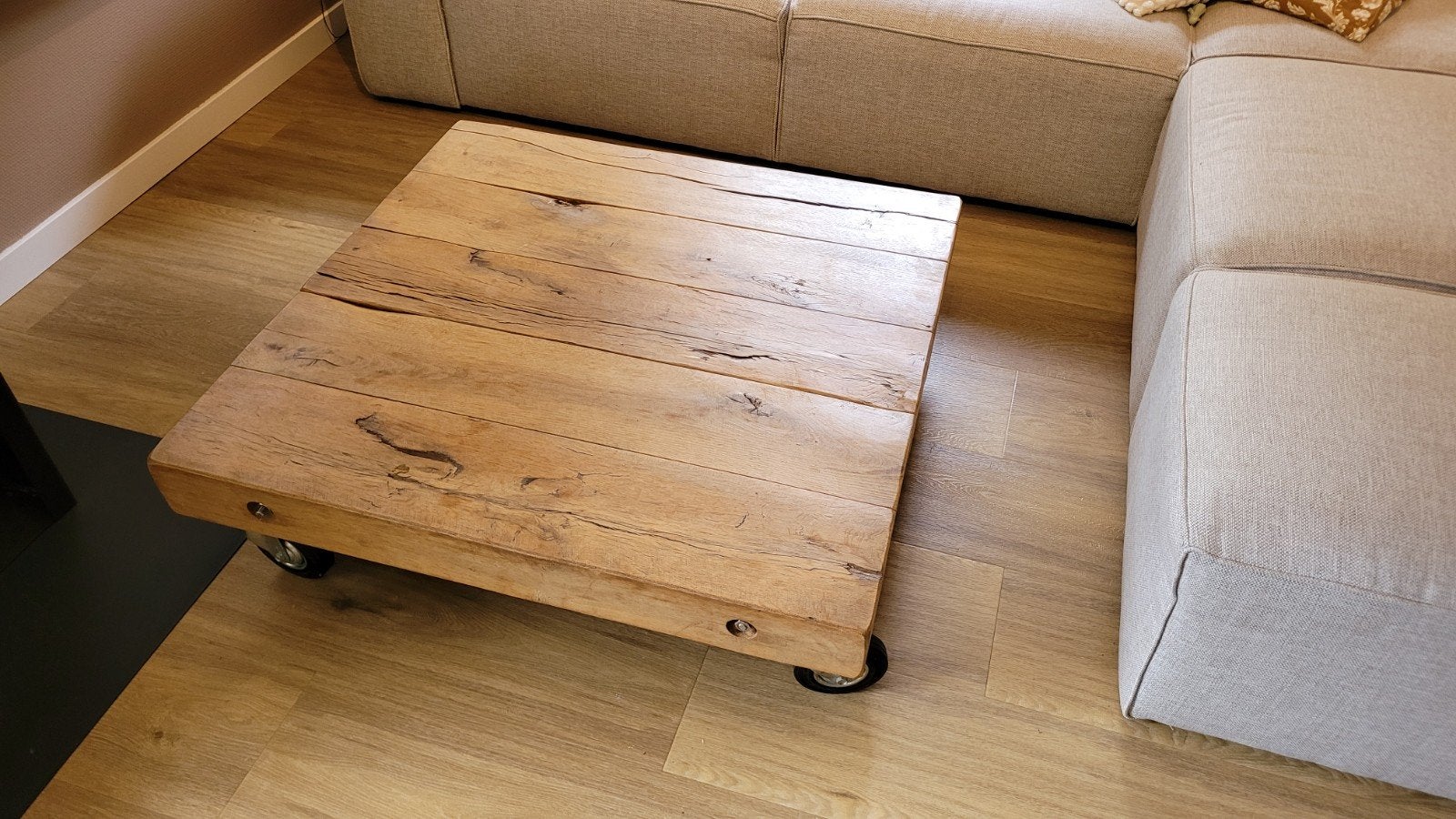 Eikenhouten salontafel, Huis en Inrichting, Tafels | Salontafels, Ophalen, Gebruikt, 50 tot 100 cm, Eikenhout