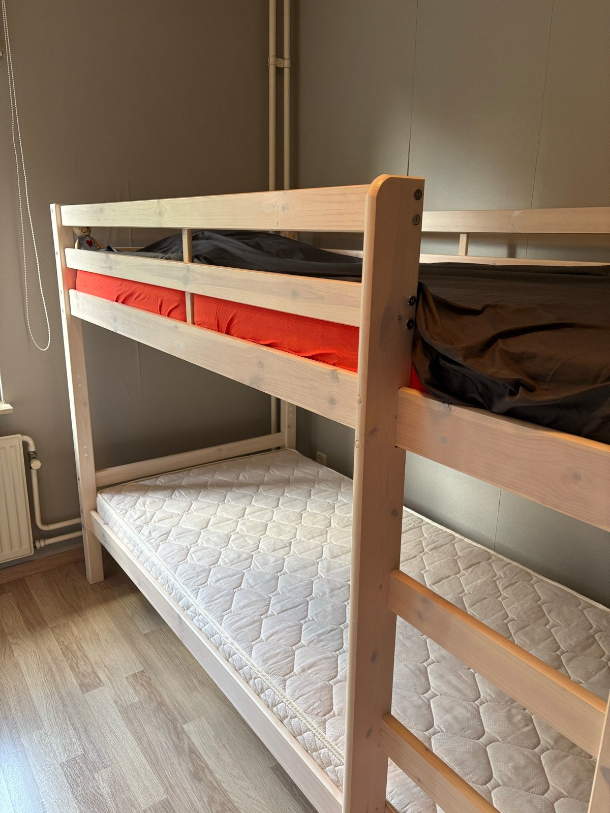 Stevig stapelbed van hout (exclusief matrassen), Ophalen, Eenpersoons, 160 tot 180 cm, Zo goed als nieuw