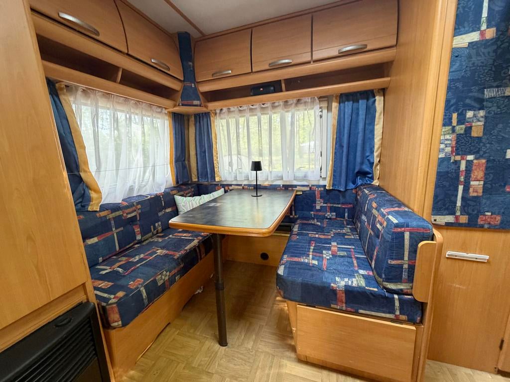 Zeer complete LMC Münsterland 490K1 caravan uit 2002 te koop, Caravans en Kamperen, Stabilisator, Treinzit, Particulier, 4 tot 5 meter