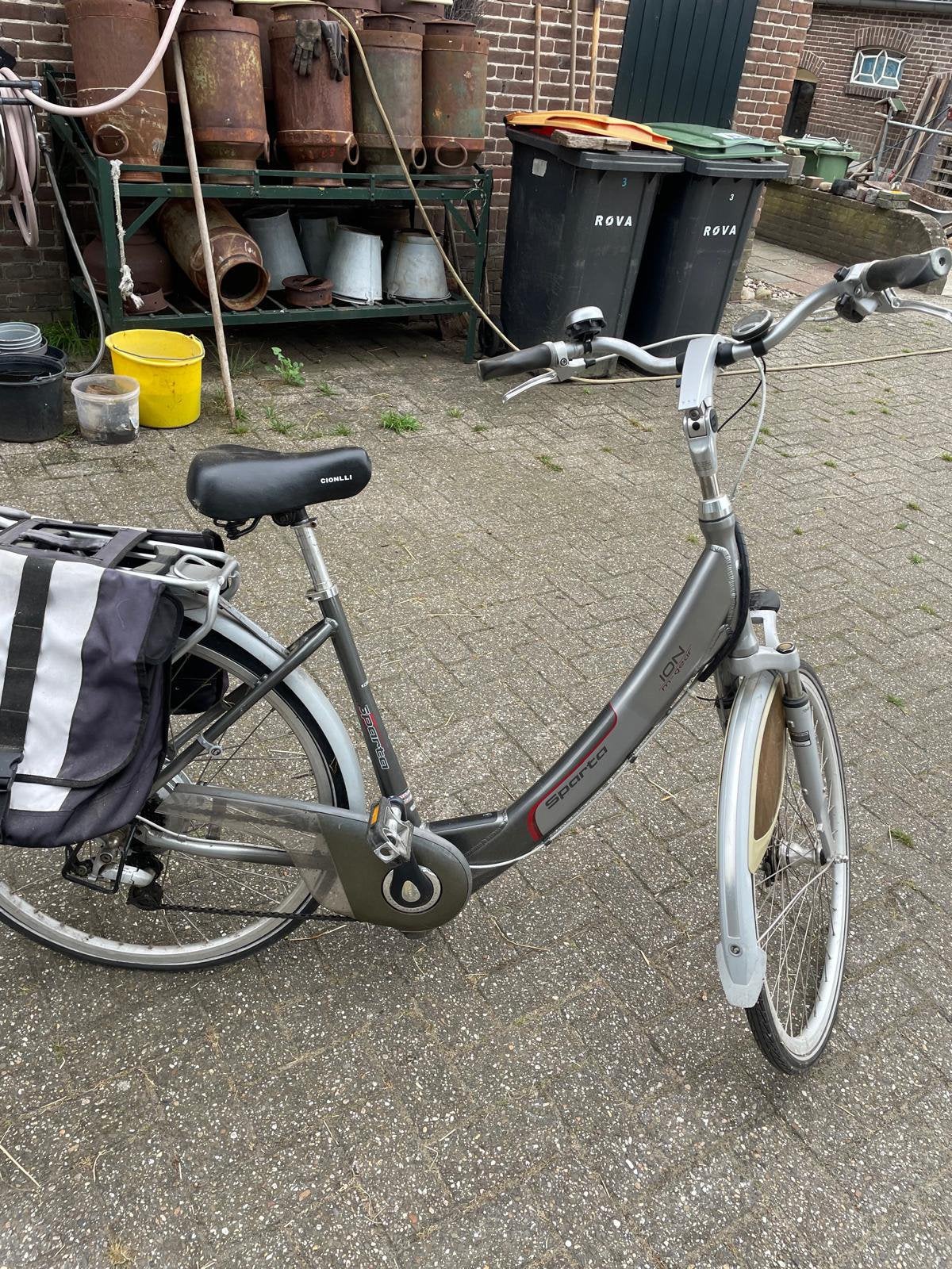 Elektrische damesfiets, Ophalen, Sparta, Gebruikt, Versnellingen
