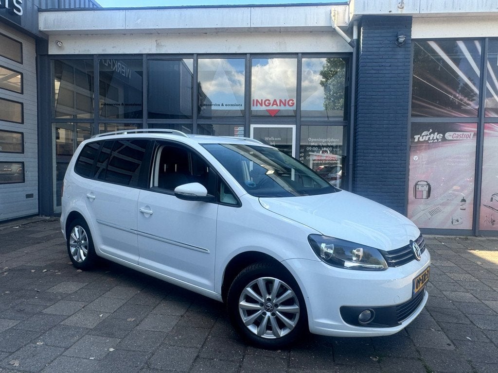 Volkswagen Touran 2.0 TDI Highline BlueMotion | Clima | Crui, Auto's, Volkswagen, Euro 5, 4 cilinders, Alcantara, Wit