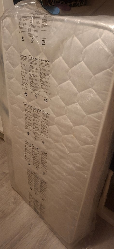 Matras ledikant babyplanet 60x120cm, Ophalen, Zo goed als nieuw, Ledikant