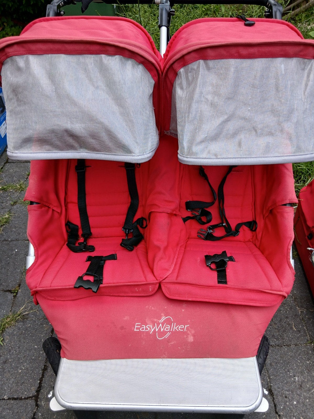 Tweeling kinderwagen met toebehoren newborn/dreumes/kind, Ophalen