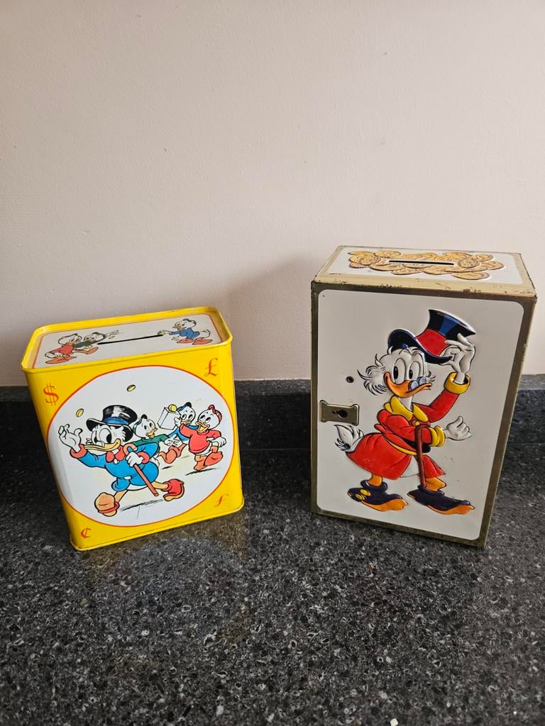 Dagobert Duck spaarpotten (2 stuks), Verzamelen, Spaarpotten, Ophalen of Verzenden, Gebruikt, Metaal of Blik, Strip- of Tekenfilmfiguur
