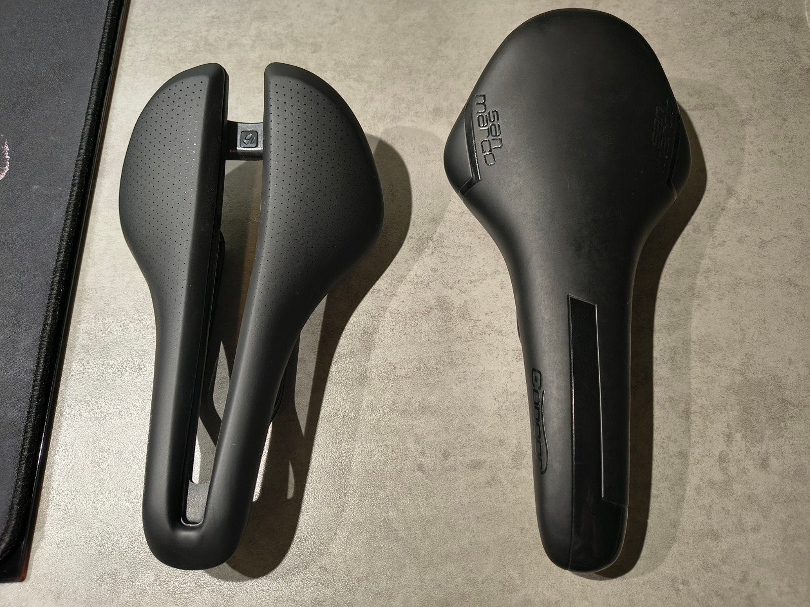 2x Racefietszadel: Bontrager (nieuw) en San Marco (gebruikt), Ophalen of Verzenden, Racefiets, Zadel